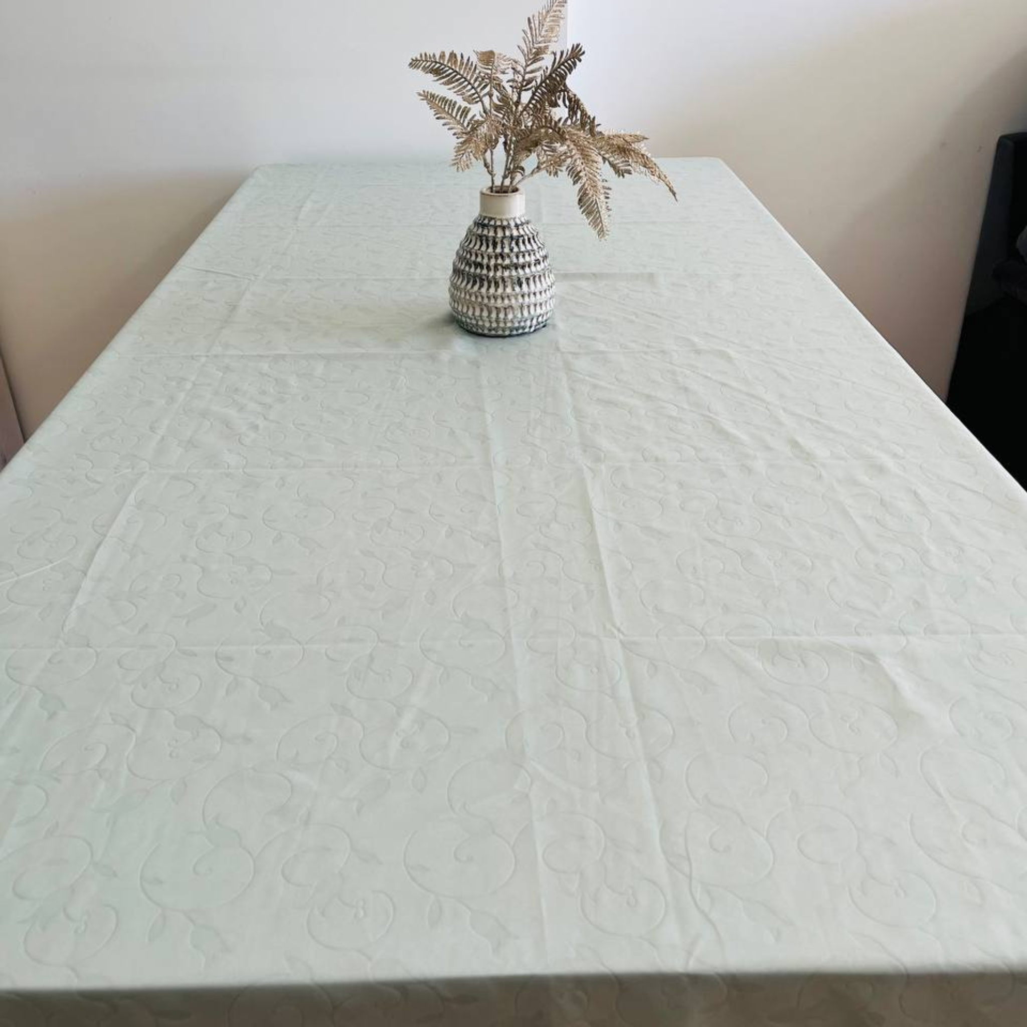 Combo Cortina + Mantel Diseño Moderno